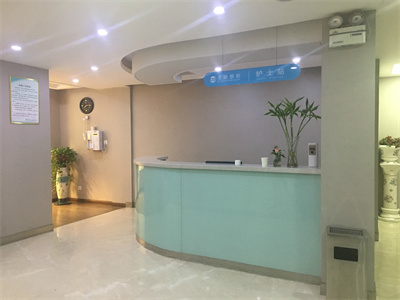 鄭州胡朝軍醫(yī)療美容診所_護士站