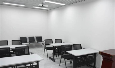 鄭州高新楓楊口腔門診部_等候區(qū)