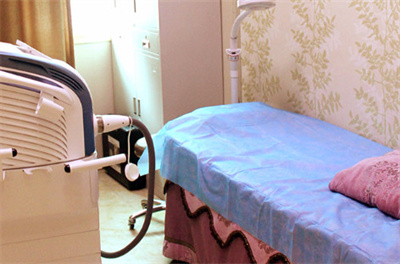 昭通吳氏嘉美美容診所_治療室