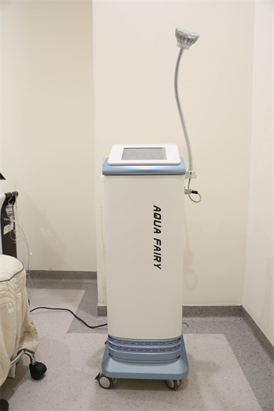 肇慶駿辰素妍醫(yī)療美容門(mén)診部_嫩膚儀器