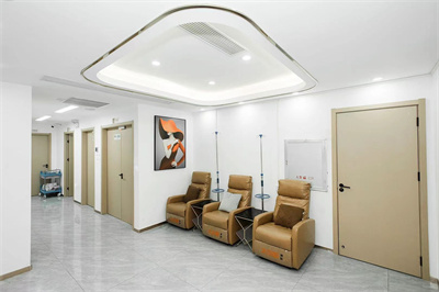 昭通吳氏嘉美美容診所_等候區(qū)