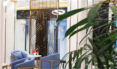 長(zhǎng)沙引導(dǎo)美醫(yī)療美容門診部_休息區(qū)