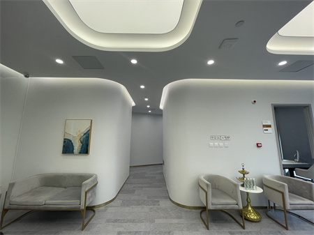 北京禾力康醫(yī)療美容門診部_醫(yī)院休息區(qū)