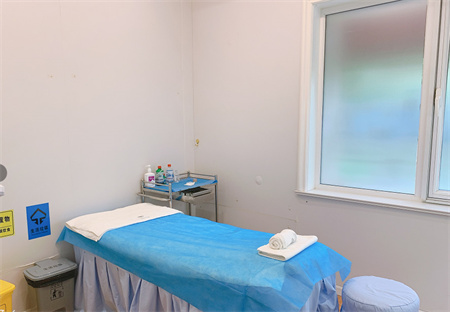 撫州夢婷醫(yī)療整形美容診所_治療室