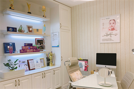 撫州夢婷醫(yī)療整形美容診所_咨詢室