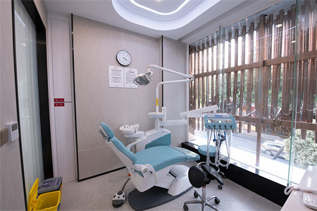 廣州廣大口腔醫(yī)院_診室2