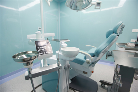 貴陽(yáng)柏德口腔門診部