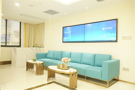 昆明安德麗醫(yī)療美容醫(yī)院_等候區(qū)