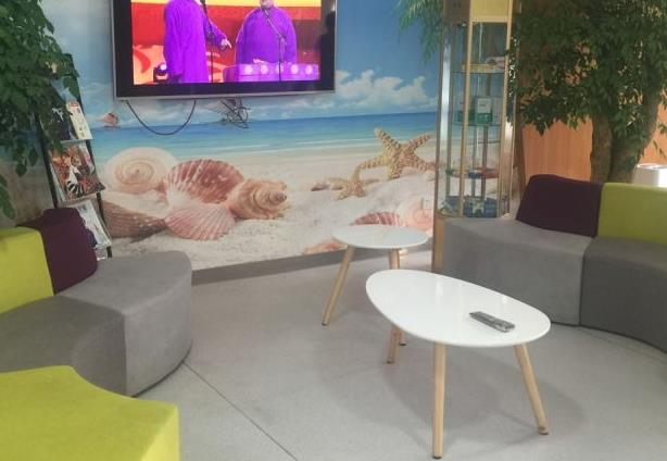 臨沂健存口腔門(mén)診部_休息區(qū)