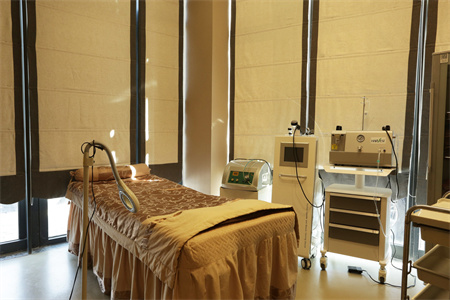 寧波星范醫(yī)療美容醫(yī)院_治療室