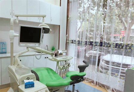 順德均安諾貝口腔門(mén)診部 順德均安諾貝口腔門(mén)診部
