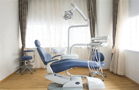 天津匠心口腔門診部_治療室