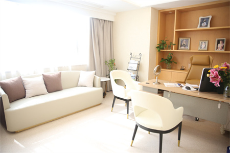 溫州尚星醫(yī)療美容門(mén)診部_咨詢(xún)室