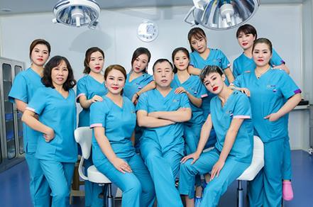 邢臺(tái)美多美醫(yī)療美容診所_醫(yī)生團(tuán)隊(duì)