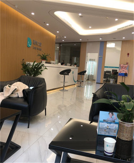 重慶開州嘉悅口腔醫(yī)院_醫(yī)院大廳