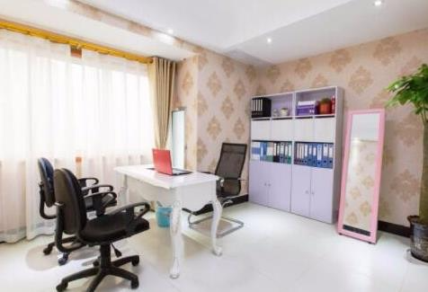 長(zhǎng)沙圣雅醫(yī)療美容門(mén)診部_咨詢(xún)室