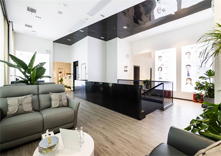 長沙彭?xiàng)澚横t(yī)療美容診所