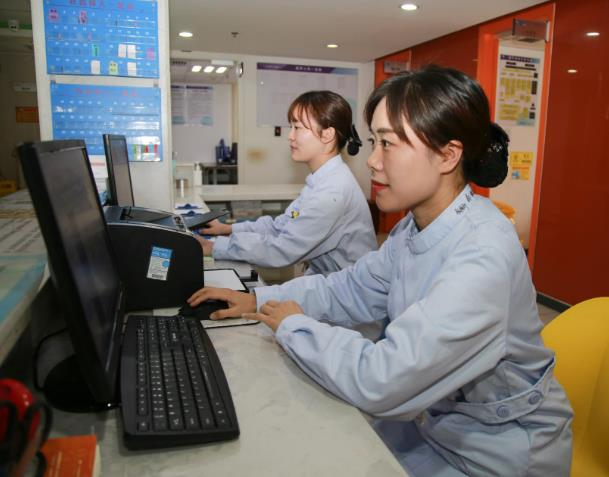 長(zhǎng)沙宏朗眼科醫(yī)院_導(dǎo)診臺(tái)