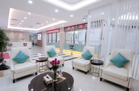 長沙慧美醫(yī)療美容門診部_大廳休息區(qū)