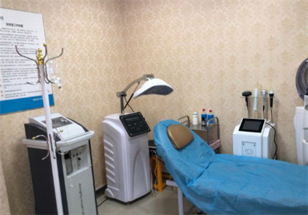 長沙碧蓮盛植發(fā)醫(yī)院