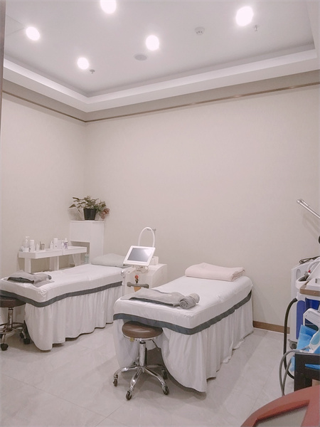 長沙艾泊（艾依美）醫(yī)療美容門診部_治療室
