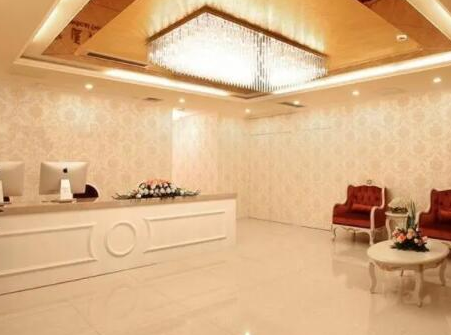 玻尿酸豐唇十大整形醫(yī)院哪幾家好？實(shí)力口碑醫(yī)院值得一覽！