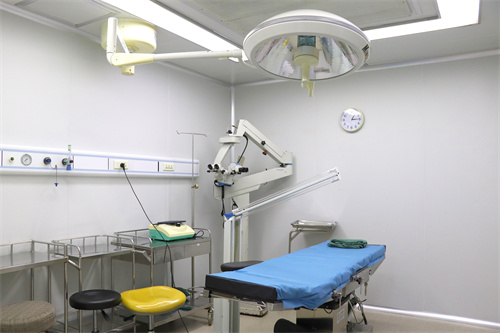 長春盧立平醫(yī)療美容診所_手術(shù)室