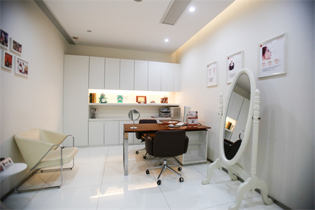 長(zhǎng)春金羽醫(yī)療美容門(mén)診部