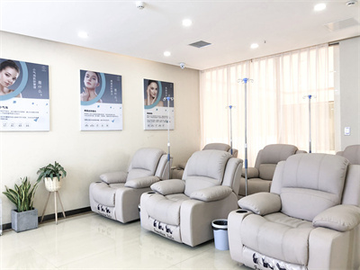 漳州柏思婭醫(yī)療美容門診部_輸液區(qū)