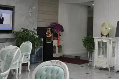 貴陽正規(guī)美容整形醫(yī)院排名一覽！皆是當(dāng)?shù)氐目诒t(yī)院！