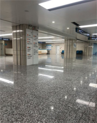 湛江中心人民醫(yī)院燒傷整形外科_大廳