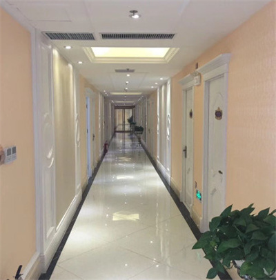 湛江博愛(ài)醫(yī)院醫(yī)療美容科_醫(yī)院走廊