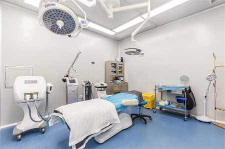 棗莊美之道醫(yī)療美容門(mén)診部_操作室