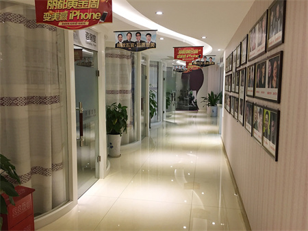 運(yùn)城麗都整形美容醫(yī)院_走廊