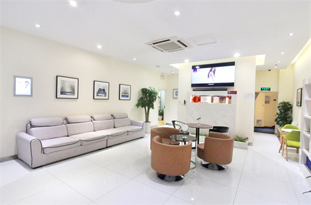 云南華美美萊美容醫(yī)院_大廳