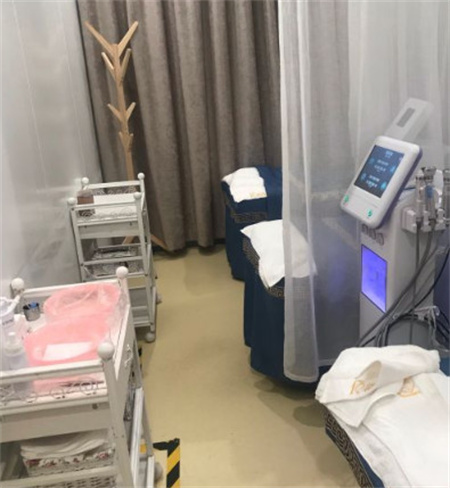 銀川伊爾美醫(yī)療美容診所_咨詢室