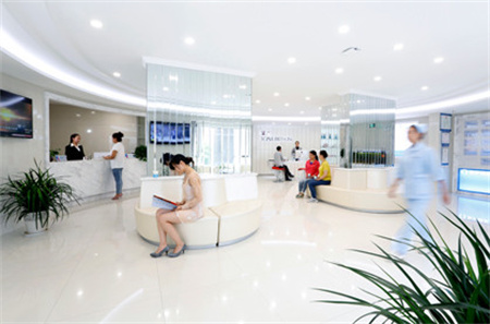 銀川艾齒口腔醫(yī)院_大廳
