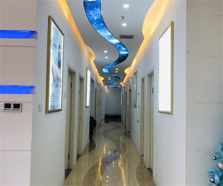 益陽(yáng)格萊美醫(yī)療美容門診部_