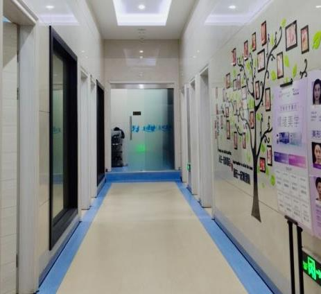 義烏美時美刻醫(yī)療美容門診部_走廊