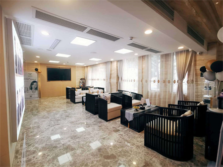 宜昌顏圖醫(yī)療美容門診部_大廳