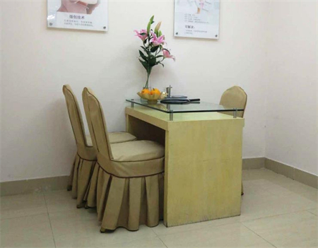 宜賓思羽醫(yī)學美容診所_咨詢室