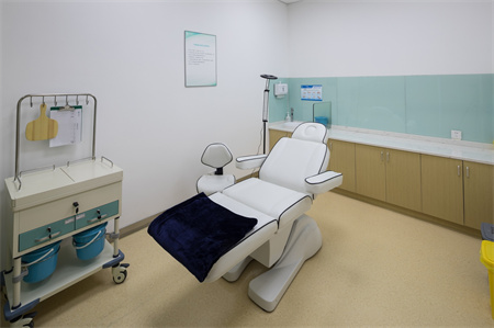 揚(yáng)州美康醫(yī)療美容門診部_注射室
