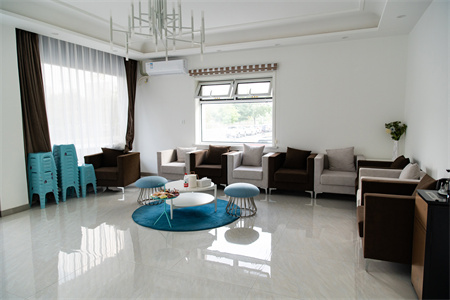 鹽城時(shí)光冉醫(yī)療美容門(mén)診部