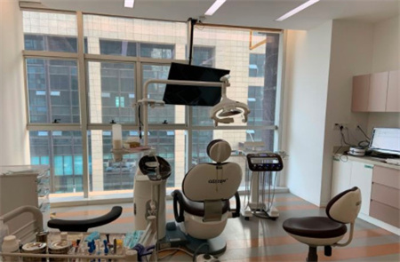 延吉公園口腔醫(yī)院_治療室