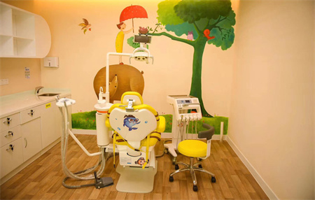煙臺膠東半島口腔醫(yī)院_兒童牙科