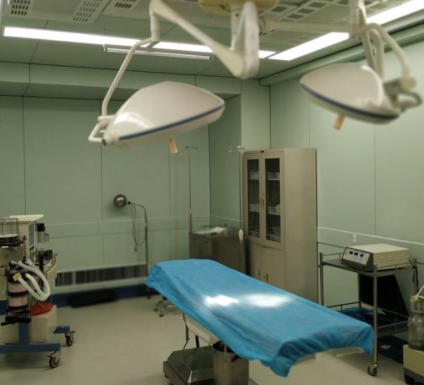 新鄉(xiāng)市亞華醫(yī)院_手術(shù)室