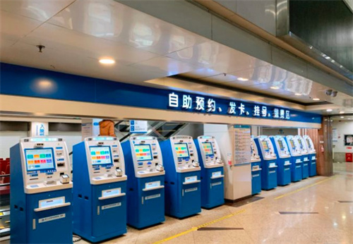 新疆石河子大學(xué)醫(yī)學(xué)院第一附屬醫(yī)院整形美容科 新疆石河子大學(xué)醫(yī)學(xué)院第一附屬醫(yī)院整形美容科