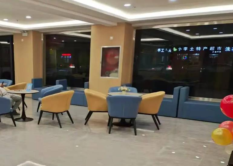 忻州愛爾眼科醫(yī)院_休息區(qū)