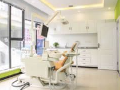 成都愛雅美齒口腔門診部_手術(shù)室