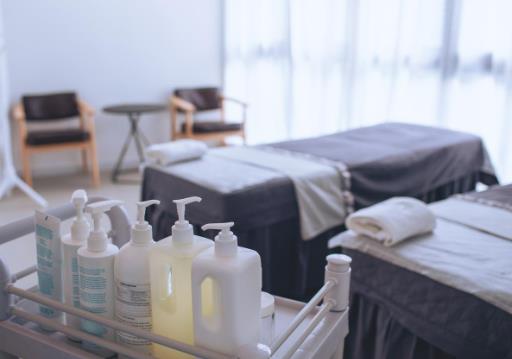 咸陽(yáng)繁星醫(yī)療美容門(mén)診部